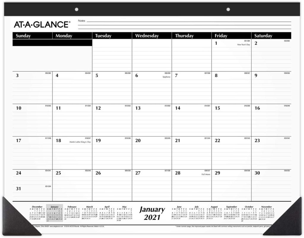 AT-A-GLANCE Desk Calendar 2020, Office Desk Pad Organizer, Desktop Agenda, Weekly Planner, Compact Note Pad for Home Office Supplies and Desk Decor, 21-3/4" x 17", Standard, Ruled Blocks (SK2400) by AT-A-GLANCE