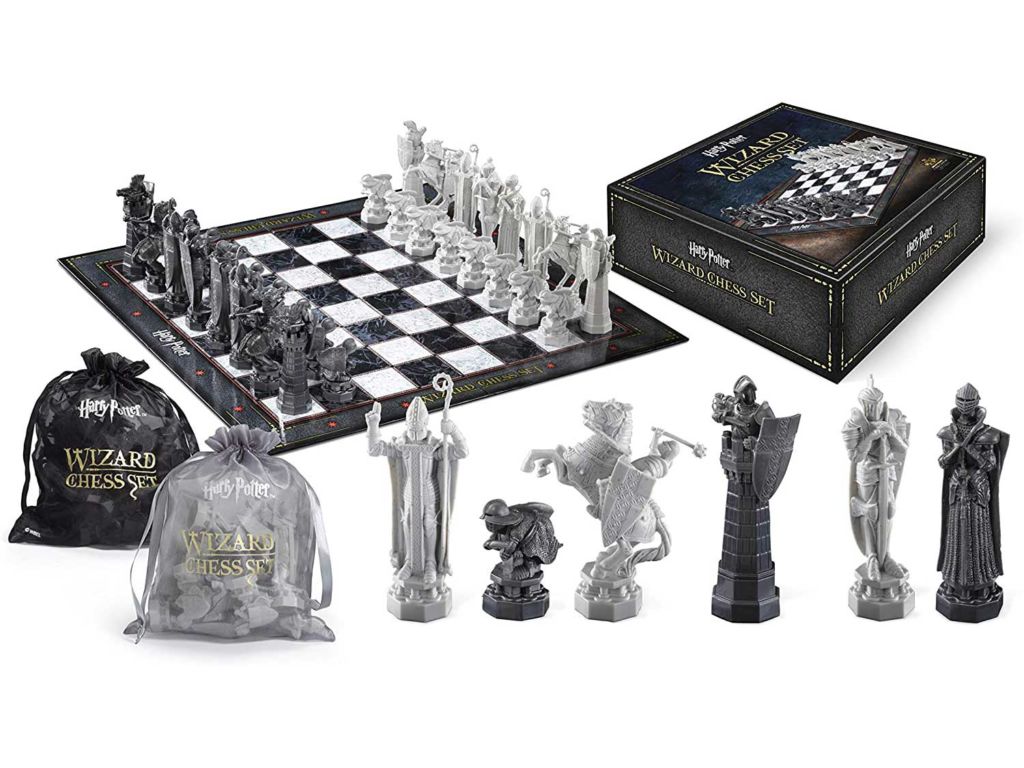 Harry Potter Wizard Chess Set