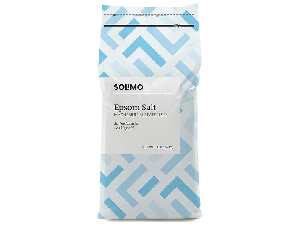 Amazon Brand - Solimo Epsom Salt Soak, Magnesium Sulfate USP, 8 Pound by Solimo