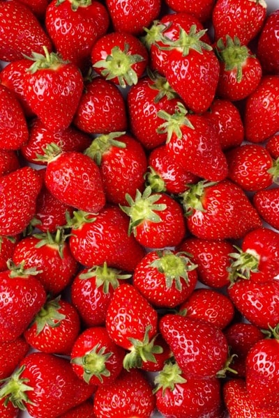 ftl_food_guide_17_strawberries.jpg