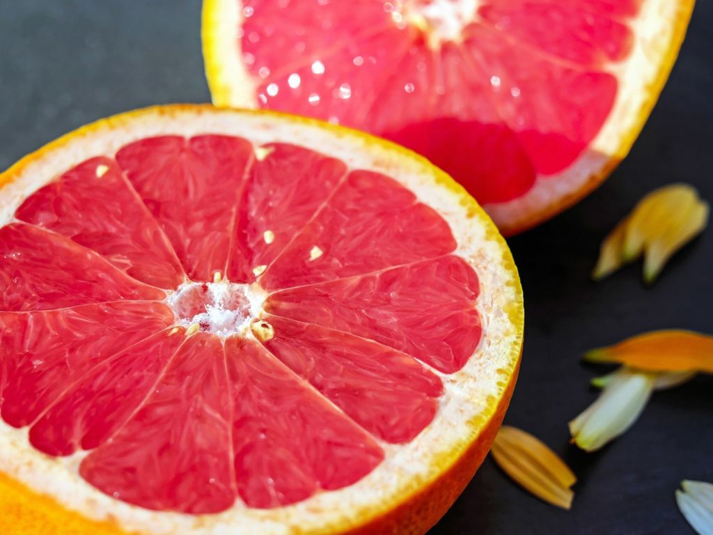 Sliced open grapefruit