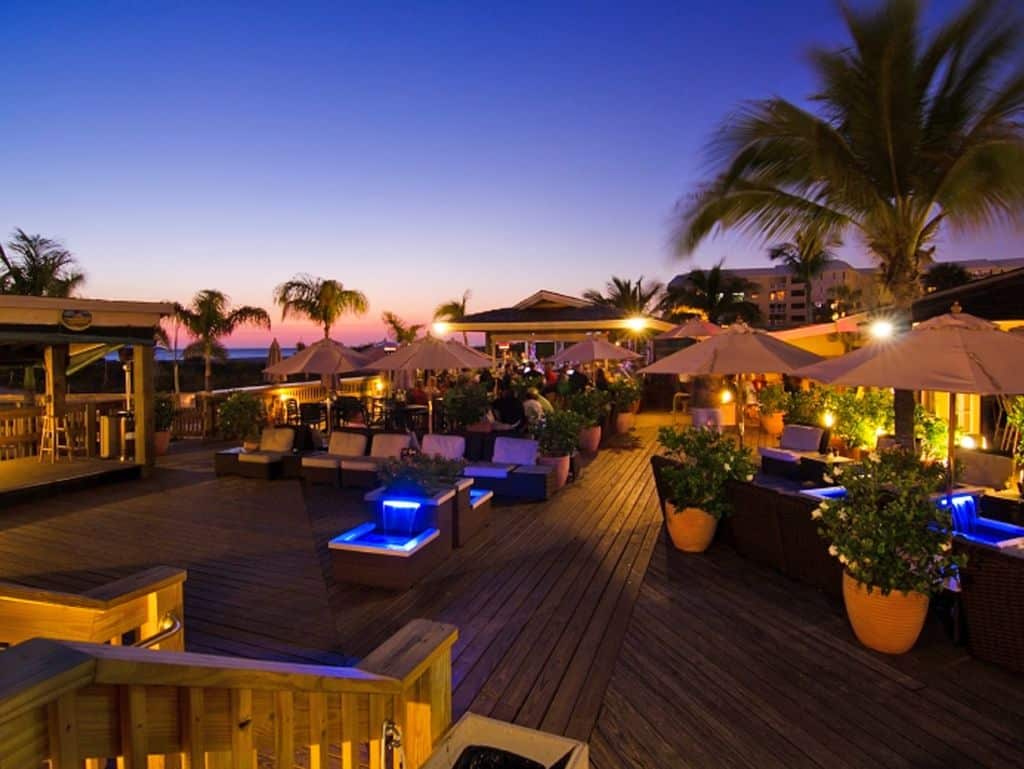 best florida beach bars, st pete beach bars, where to drink st pete