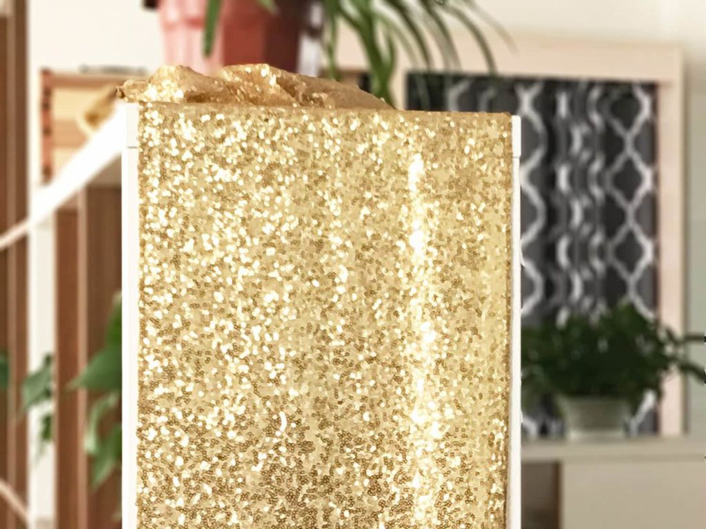 Acrabros Sequin Table Runner