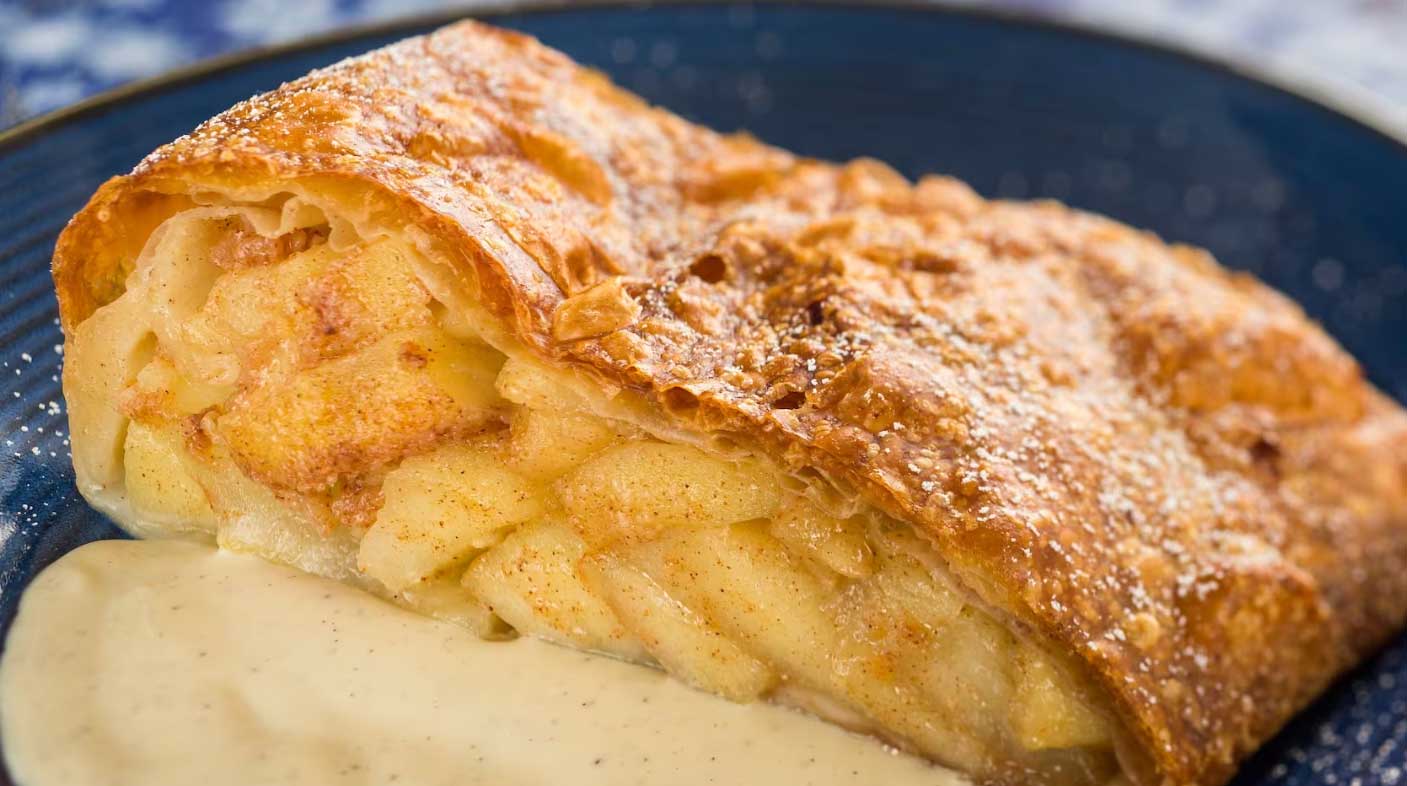 Apple strudel